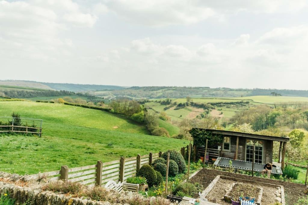 Romantic Country Annex With Views - 10 Min To Bath Cold Ashton Eksteriør bilde
