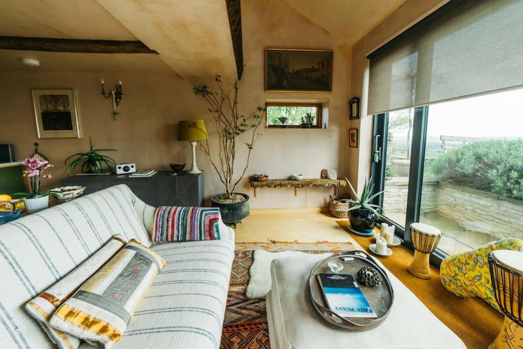 Romantic Country Annex With Views - 10 Min To Bath Cold Ashton Eksteriør bilde